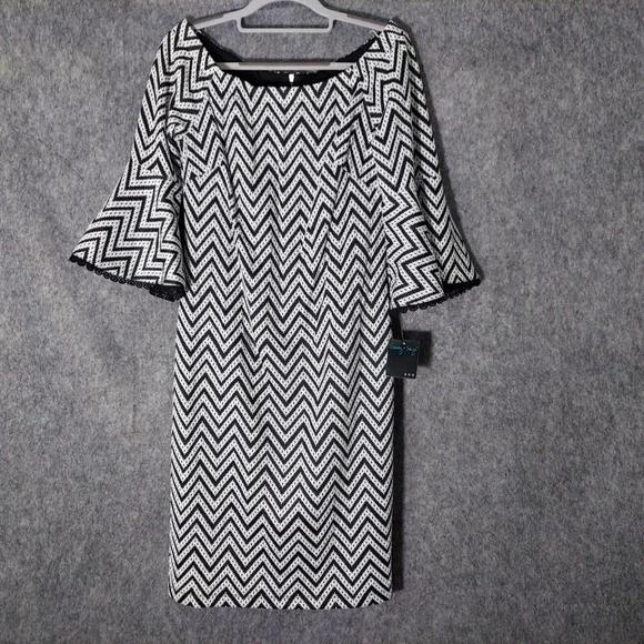 Gabby Skye Dress 8 Sheath Black Chevron Bell Sleeve Mod Retro Office Business - Picture 13 of 16